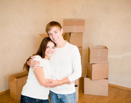 Small house move supported by a man and van service in Elmersend
