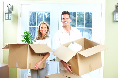 Commercial packing services in Elmersend for office relocation